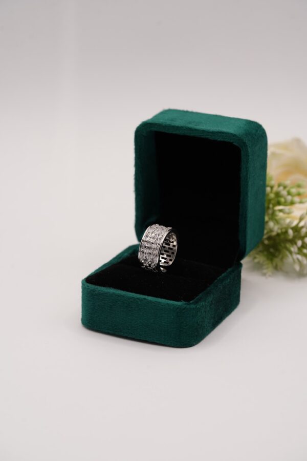 Fabulous Dazzle Ring - Image 2