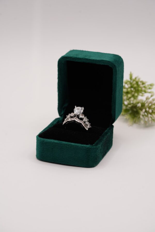 Coronet Sparkle Ring