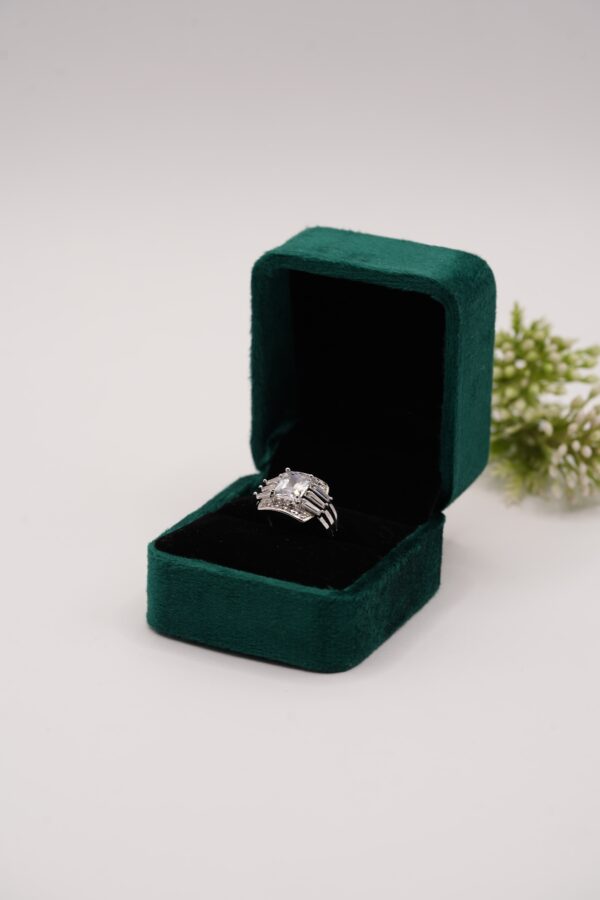 Fabulous Glamour Ring
